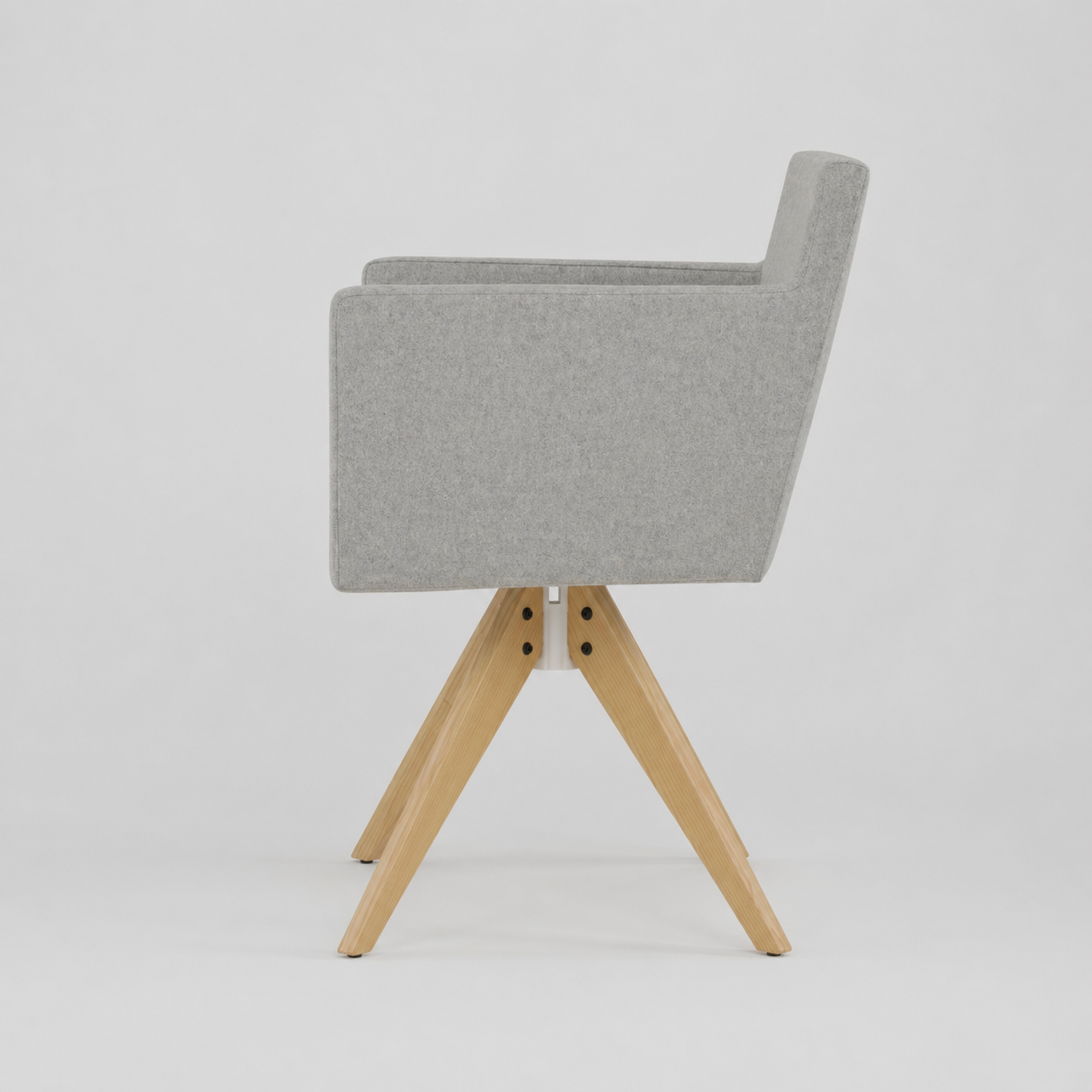 Harput Sword Chair