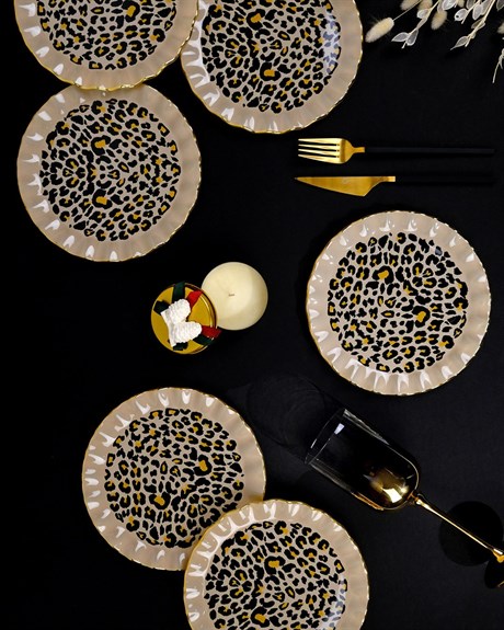 Leopard Cream  Cake Plate Set