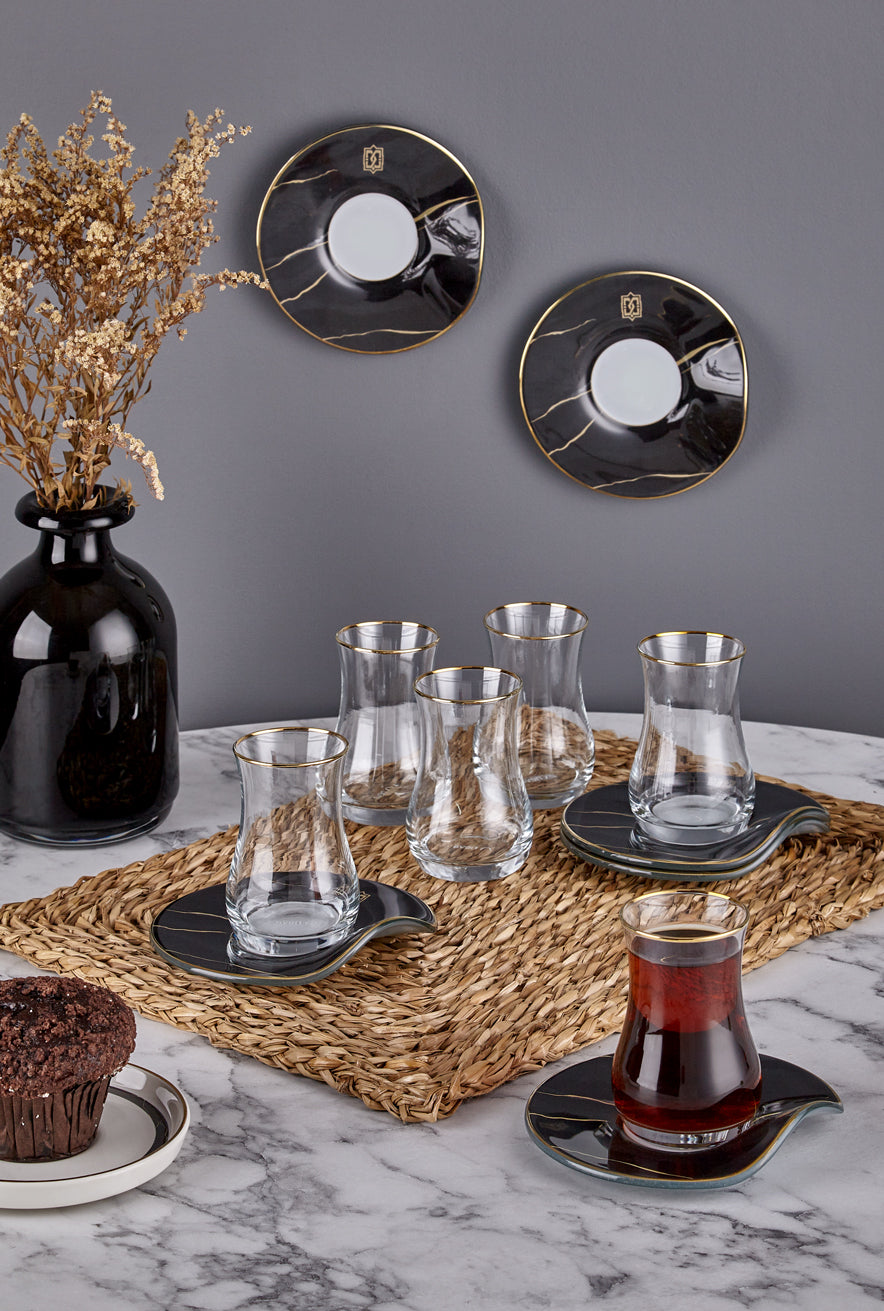 Tune 6 Person Tea Glass Set