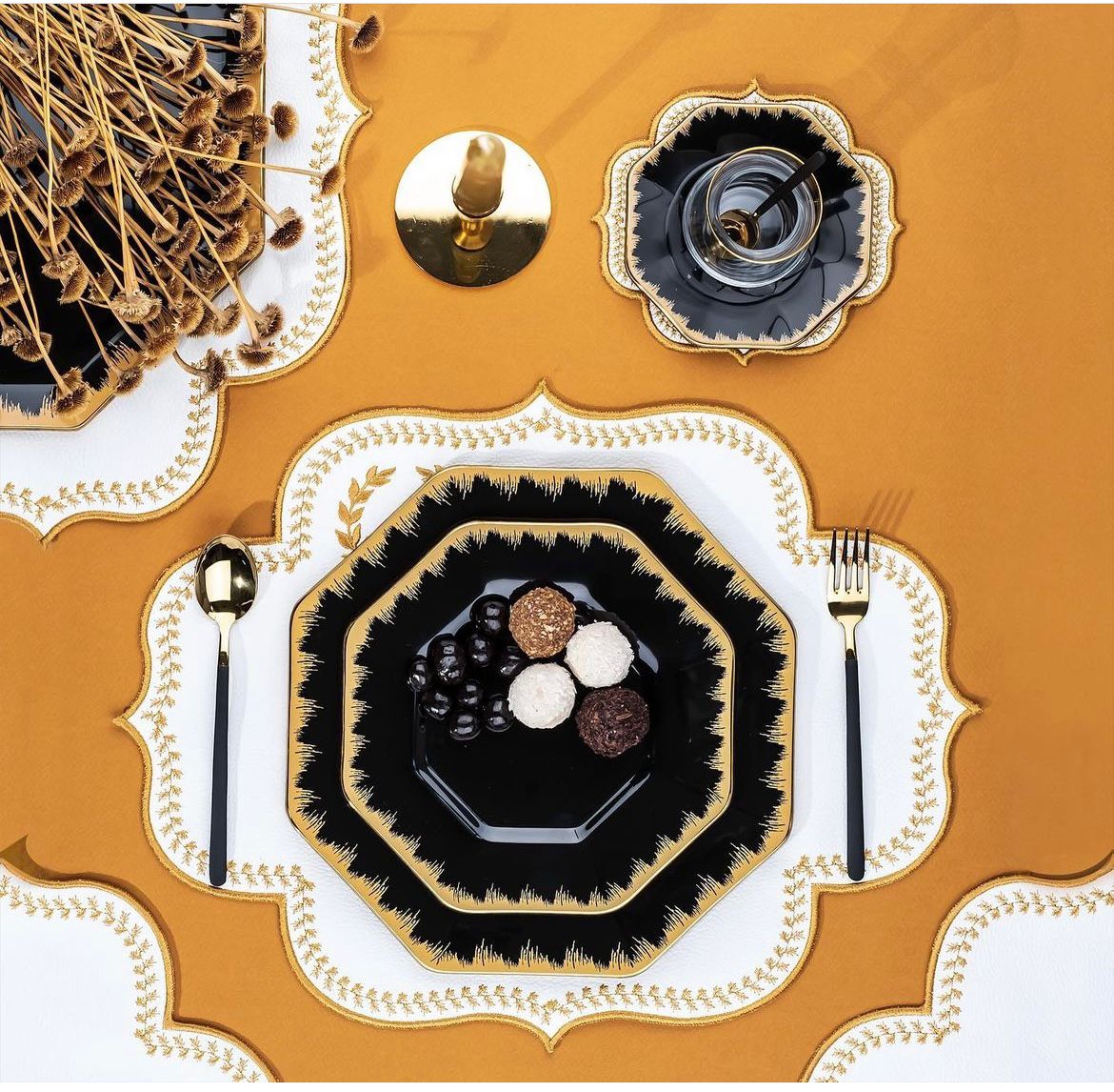 Bitter Octangonal Serving Plates