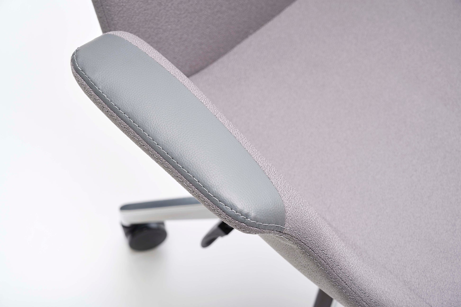 Mody Office Chair – upholstered seat and backrest detail