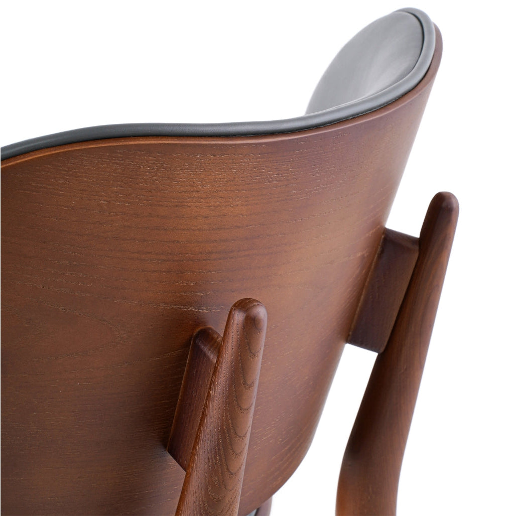 Elevate every meal with a chair that blends bold design and lasting durability—crafted for those redefining their dining space.