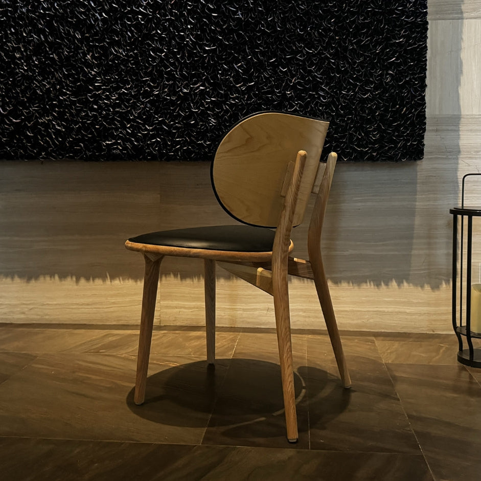 Elevate every meal with a chair that blends bold design and lasting durability—crafted for those redefining their dining space.