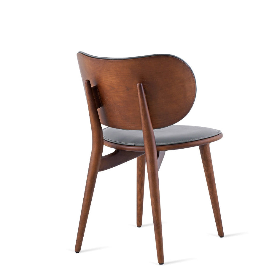 Elevate every meal with a chair that blends bold design and lasting durability—crafted for those redefining their dining space.