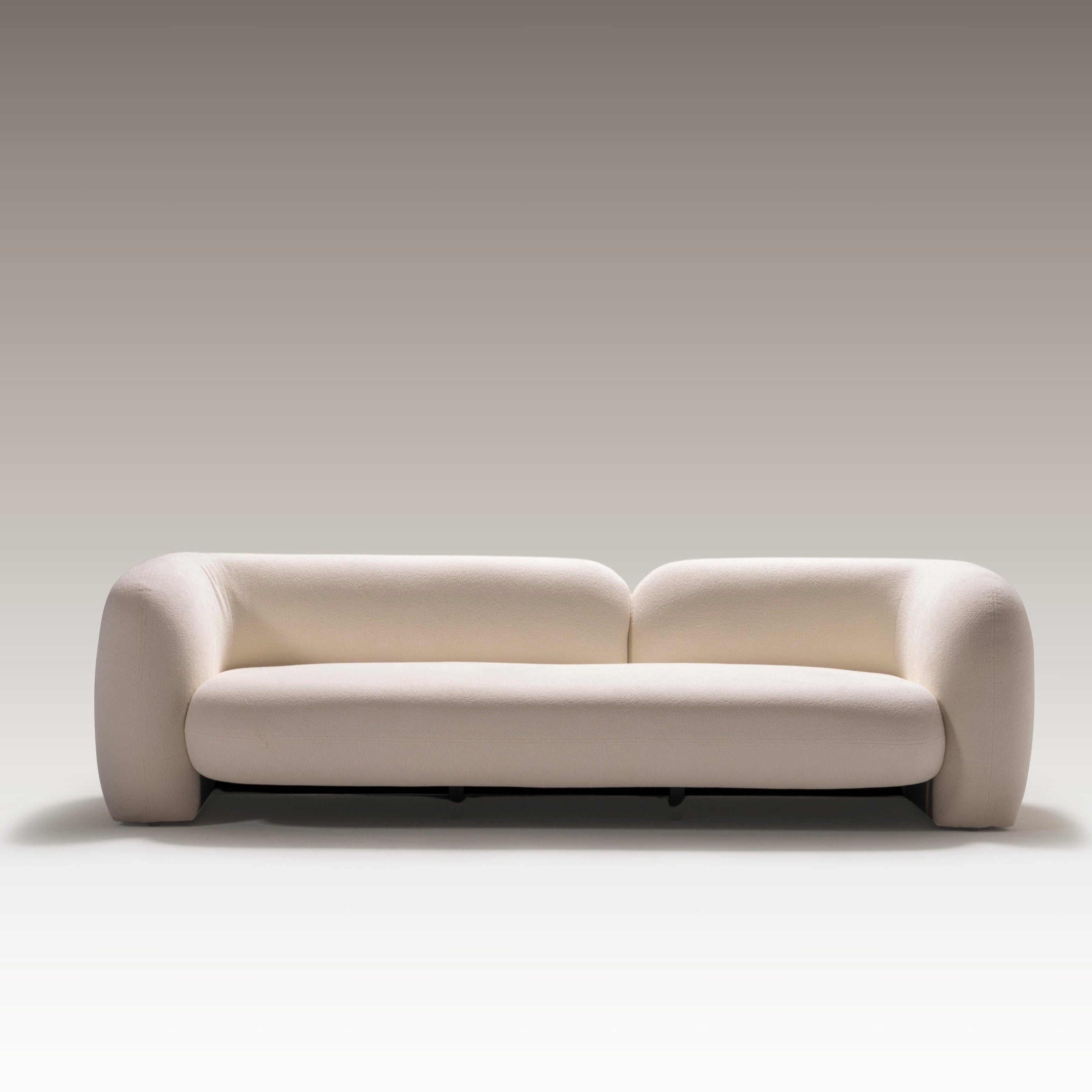 Alva Sofa in Studio