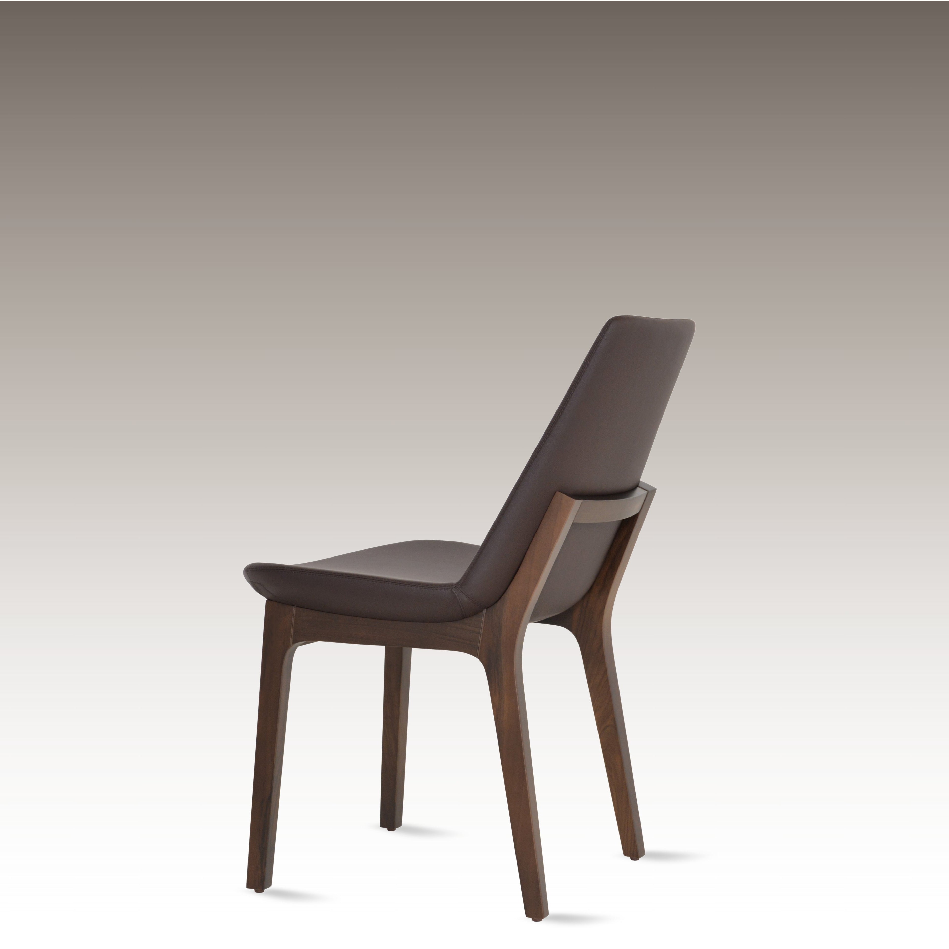 Cascade Dining Chair - Sleek Design