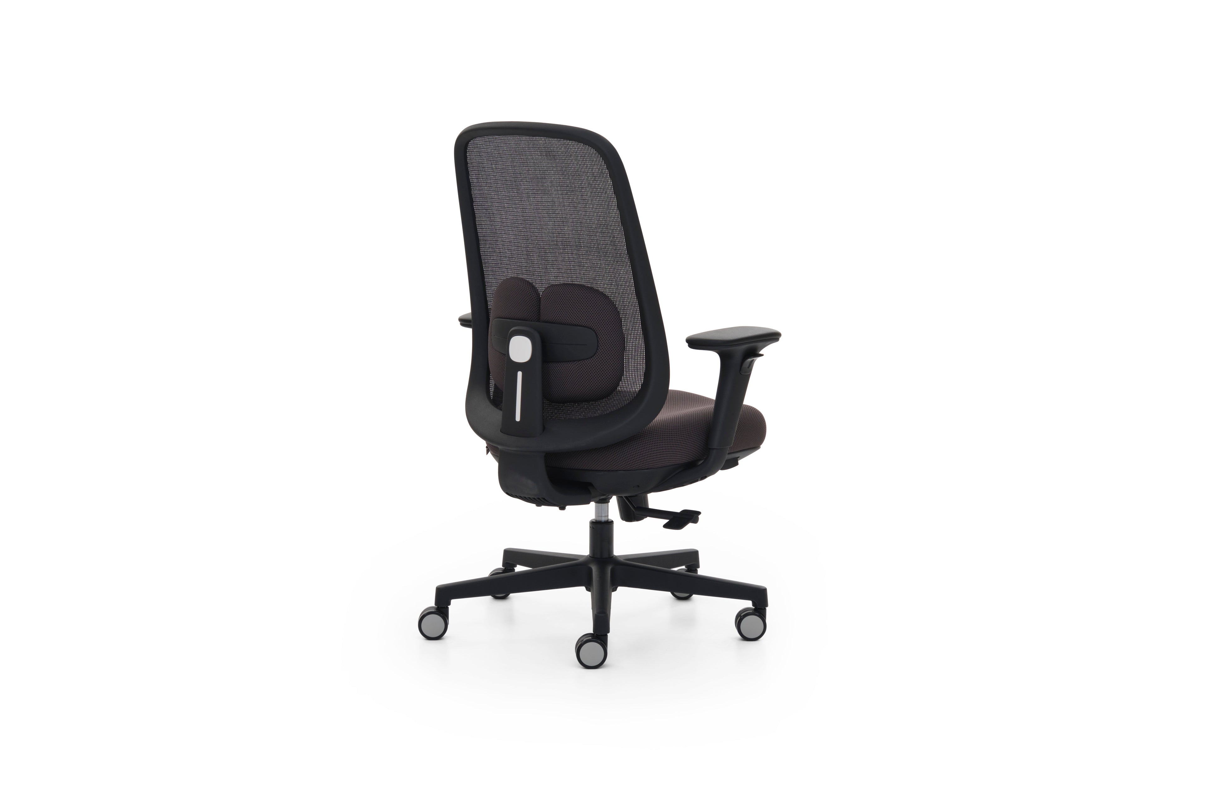 To-Work Executive Chair close-up of mesh back and lumbar detail