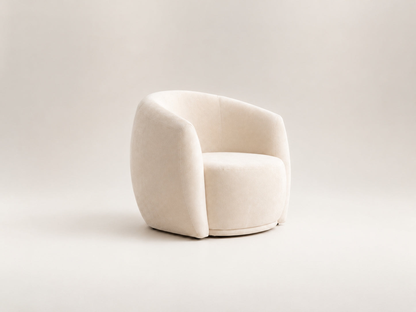 Classico modern lounge chair with sculptural design, supportive comfort and customizable upholstery options